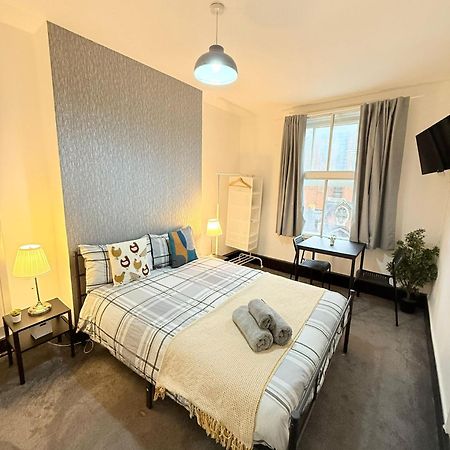 10 Minutes To Central London Vaux Extérieur photo